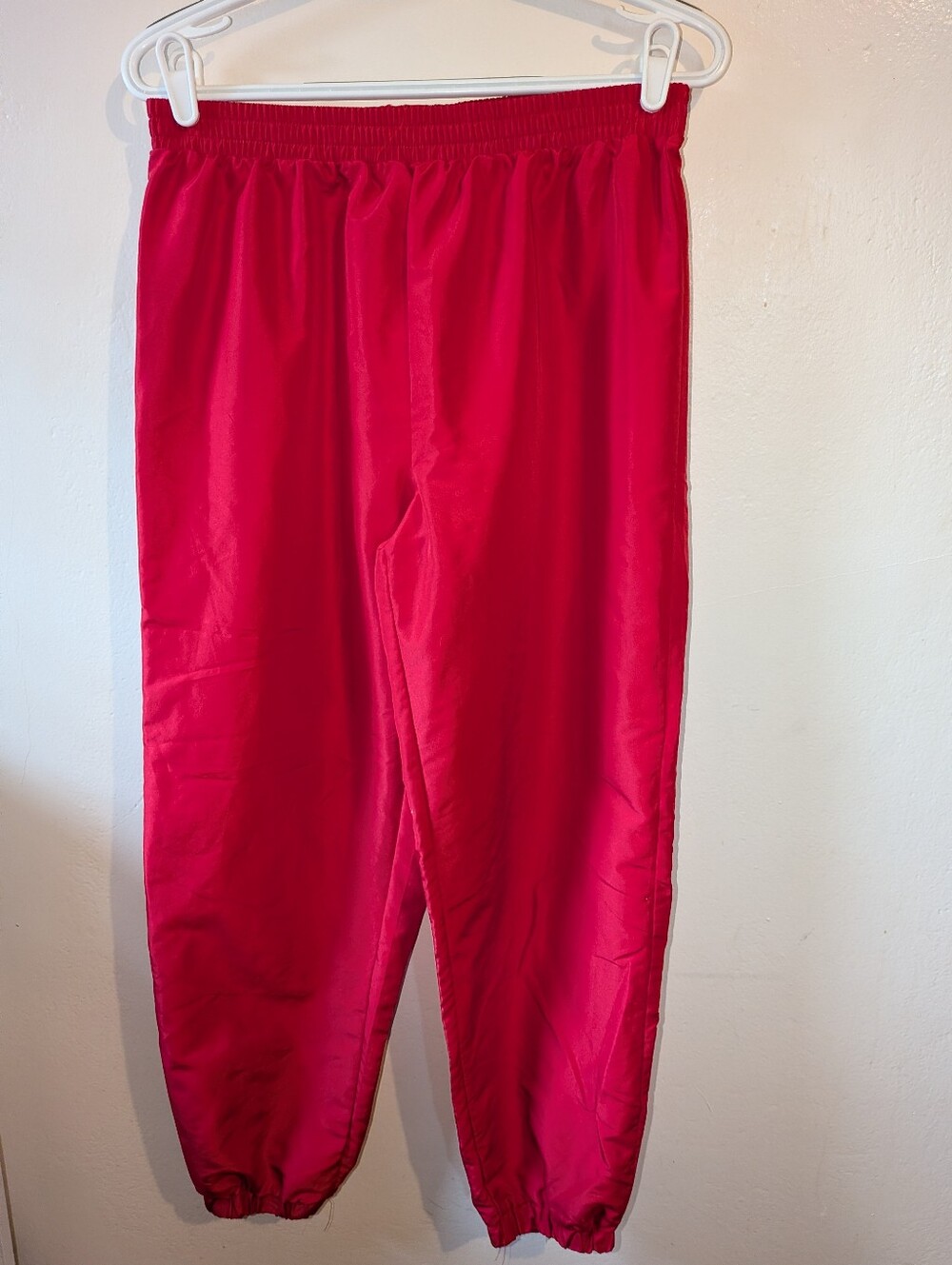 Weissman Bright Red Jogger Sweatpants with Elastic Waist